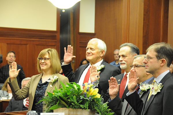 Senators Costello, Birch, Micciche, Hoffman, & Kiehl are sworn in during the first day of session